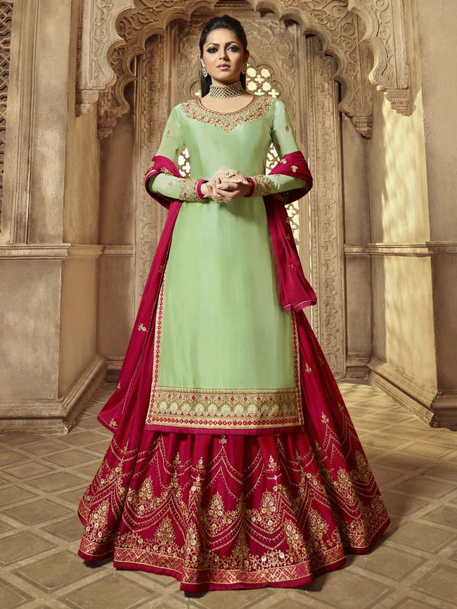Arayna Women's Cotton Printed Straight Kurti, Floral, Green at Rs 599.00 |  Sanganer | Jaipur| ID: 26031213230